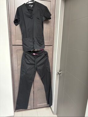 Butter Women's Black Straight Leg Scrub Pants